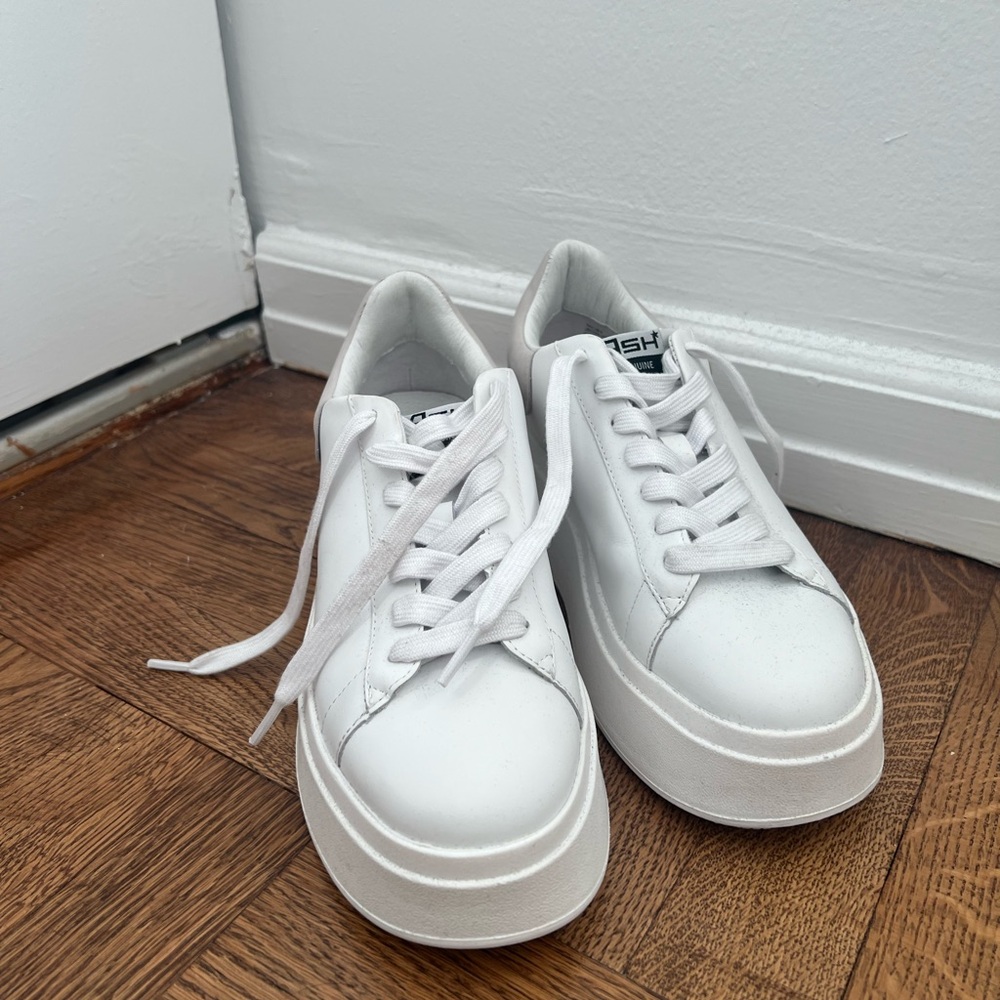 Ash Moby Low Top Chunky Platform Sneaker